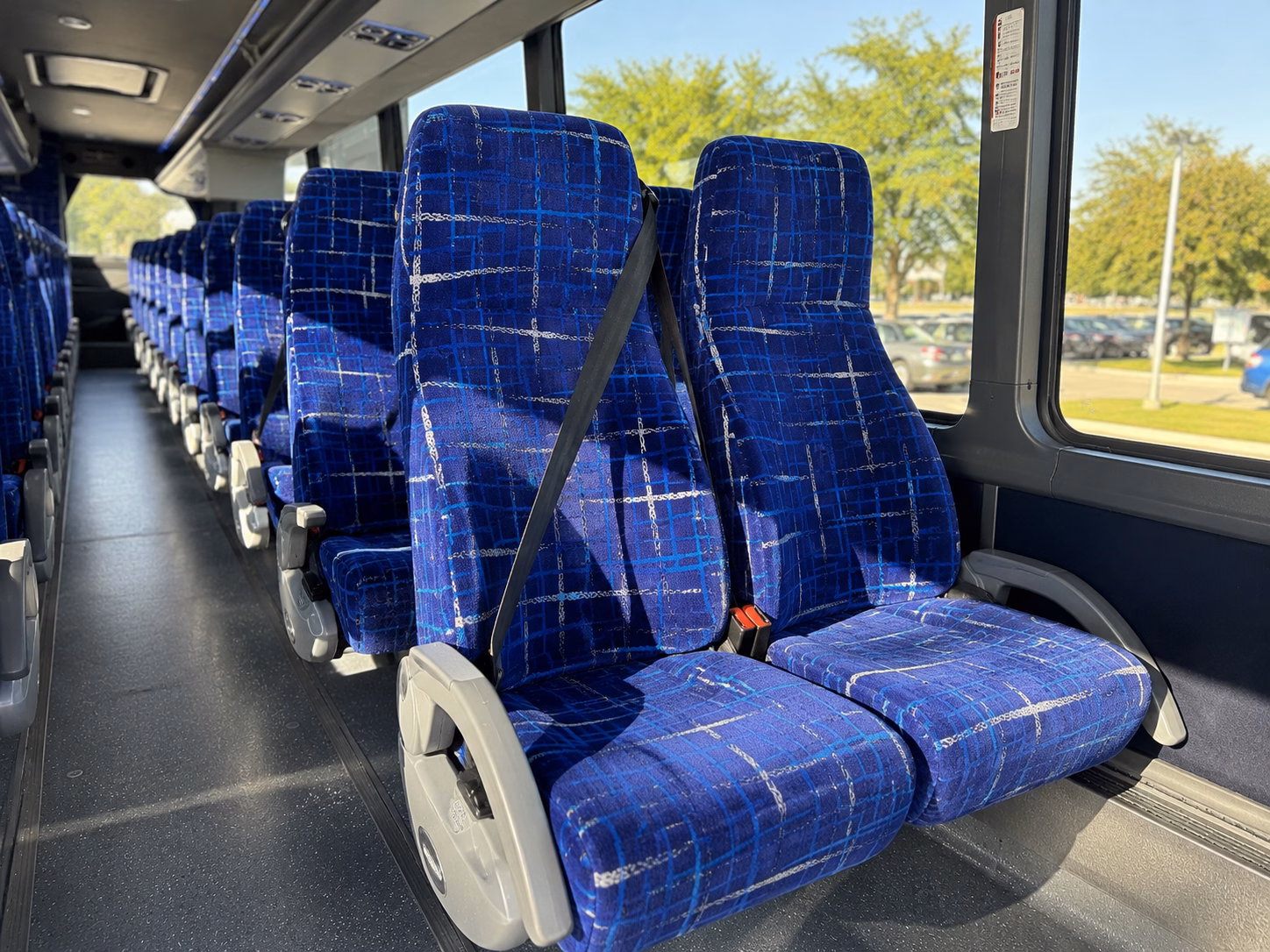 airport shuttle buses for wedding guests flying into oak or sfo