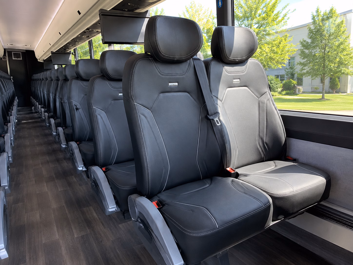 sonoma plaza and wine country buses for concord groups